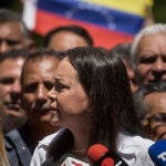 María Corina Machado insiste en que competirá en las presidenciales pese a inhabilitación