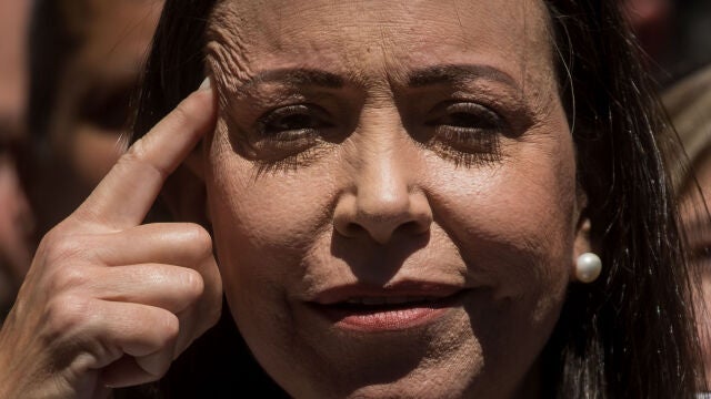 María Corina Machado insiste en que competirá en las presidenciales pese a inhabilitación