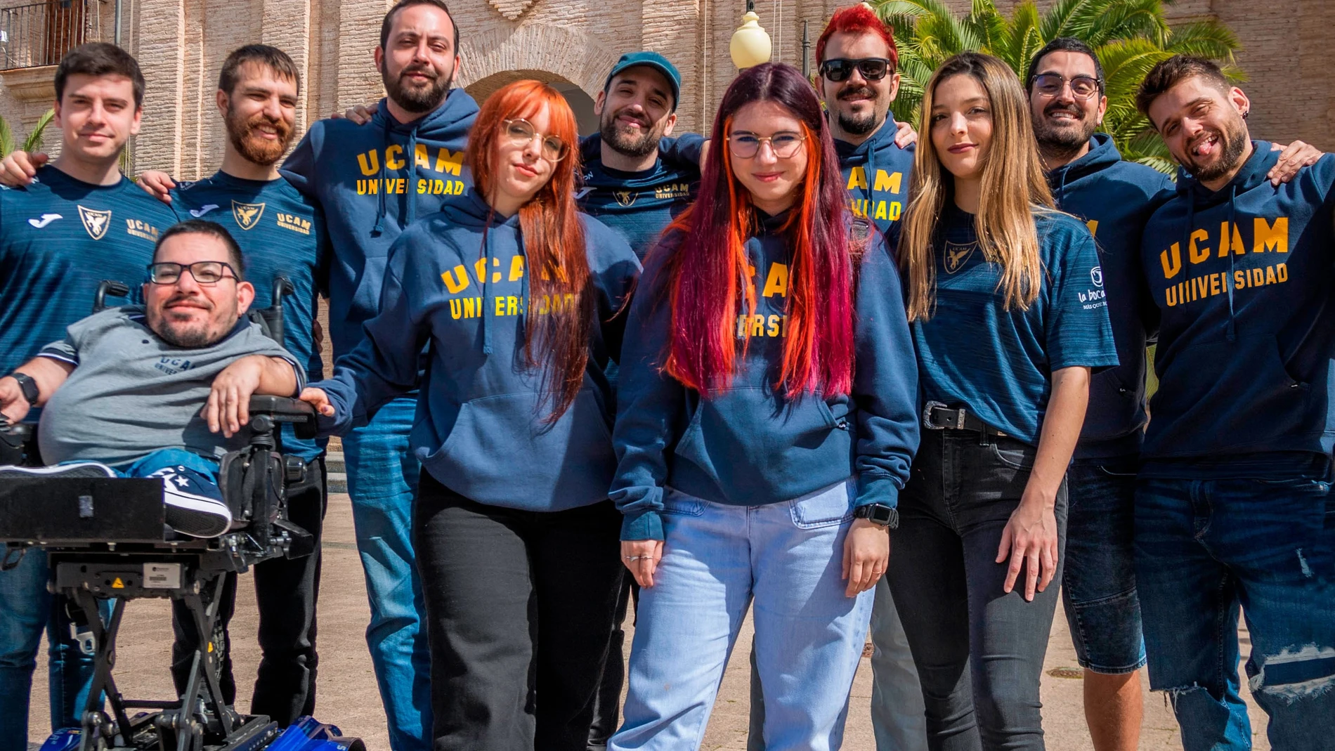La familia creadores seguirán produciendo contenido para la Universidad y para el Club de Esports