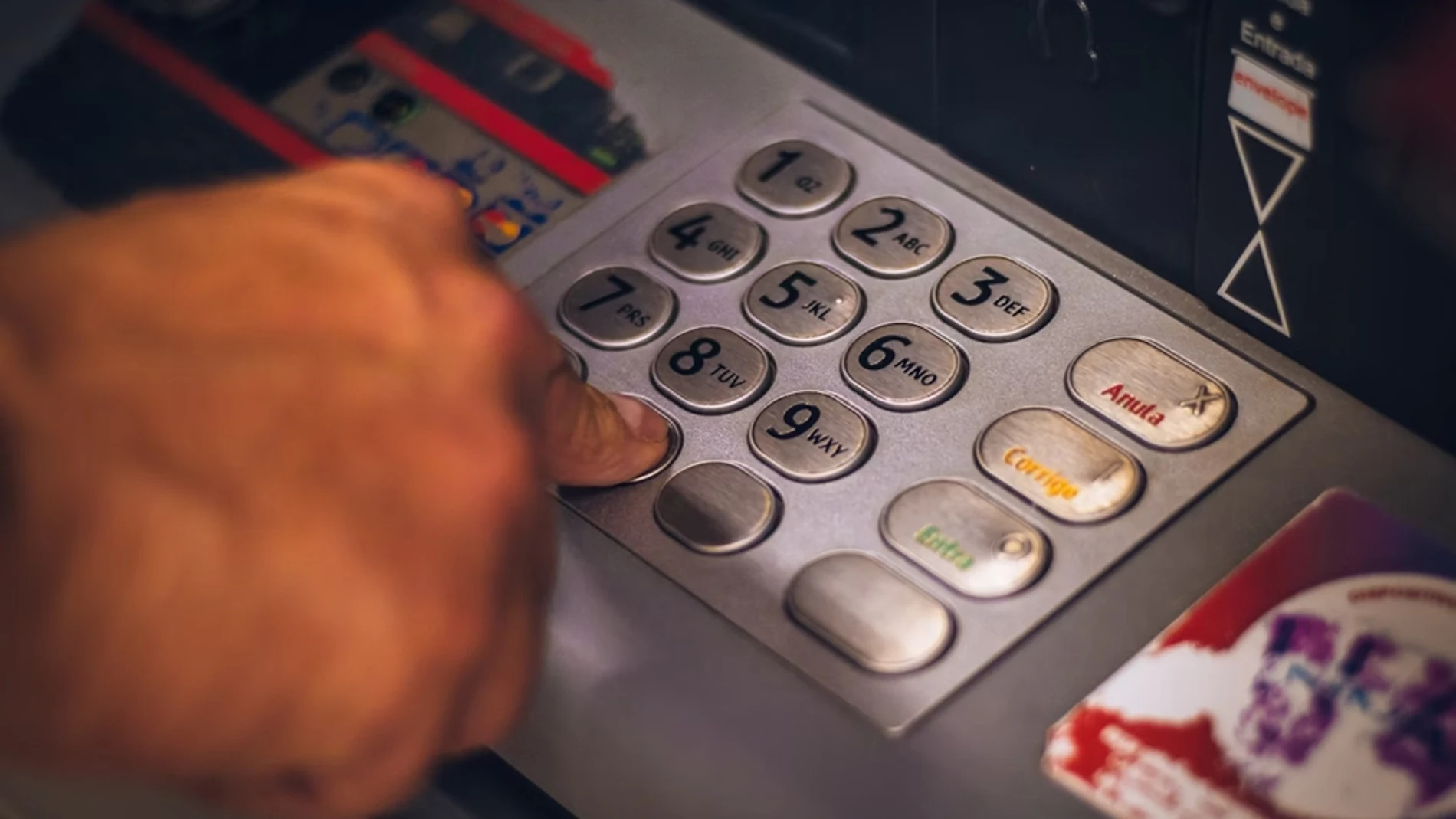 Las claves de porqué es importante contar con IA en el sector bancario.