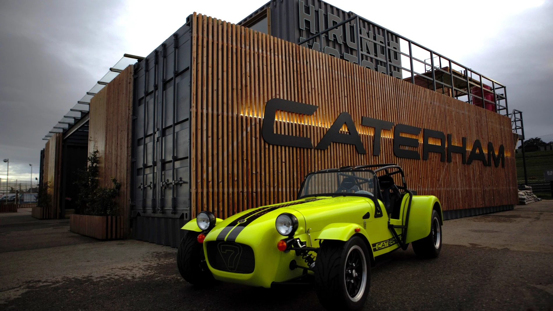 Caterham Súper Seven: de la calle al circuito, pasando por la historia