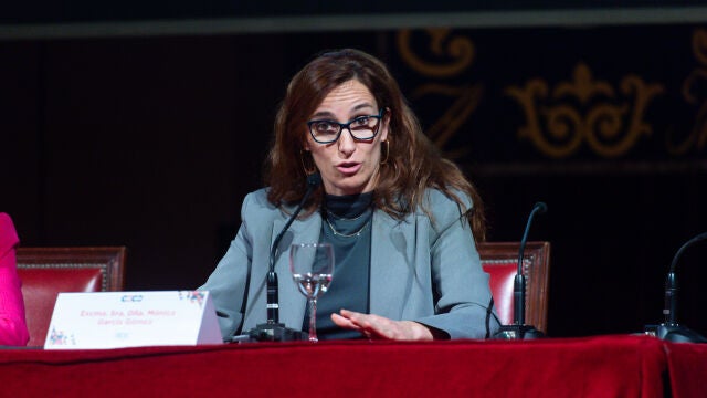 Mónica García participa en la clausura de la VI Cumbre Española contra el Cáncer