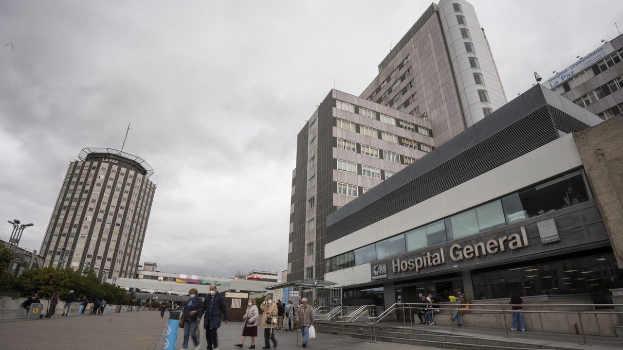 Los hospitales públicos de Madrid escalan posiciones en el ranking mundial de especialidades médicas y tecnología con IA
