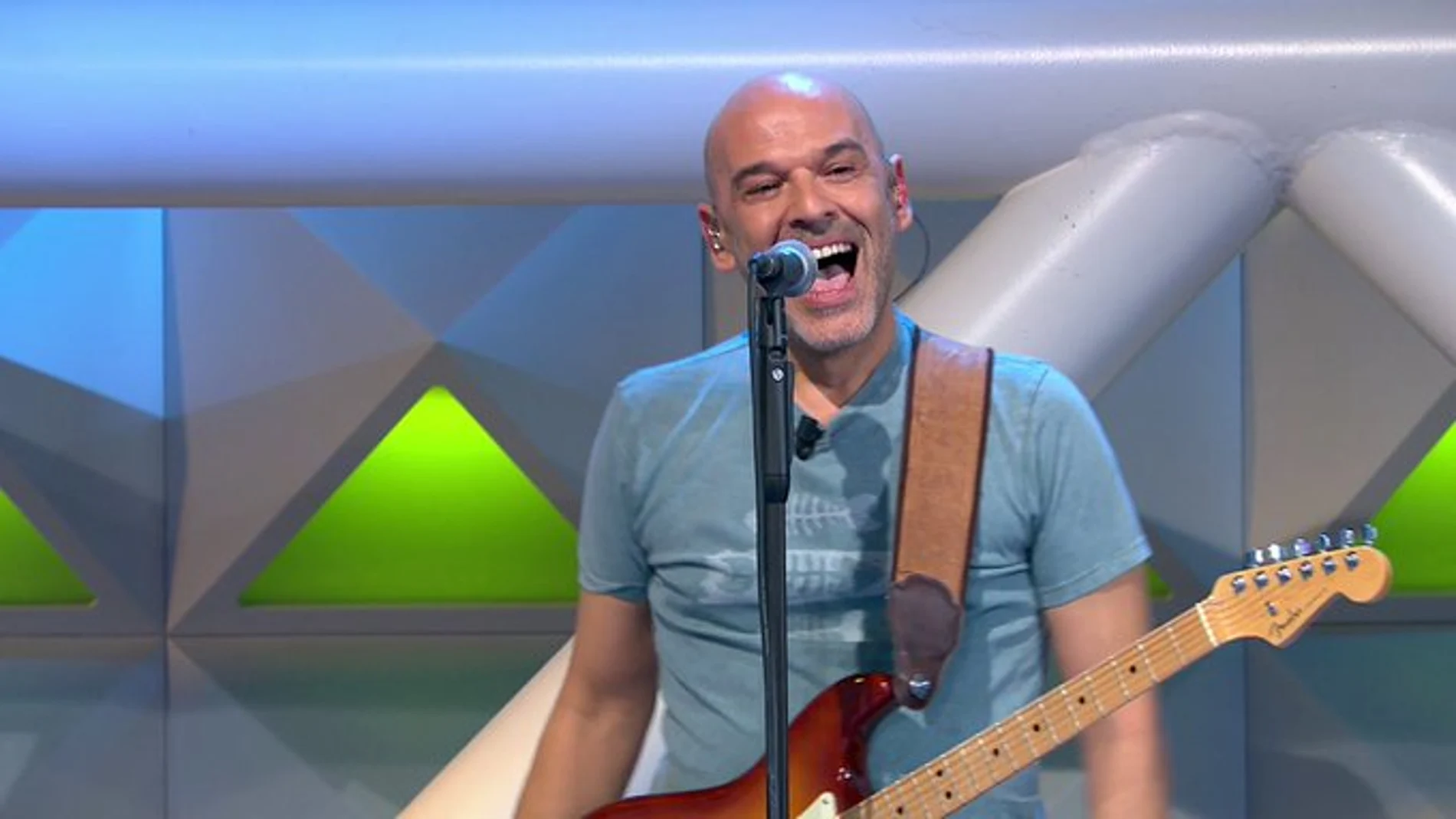 A 'La ruleta de la suerte' le cambia la voz: ¿Qué le pasa a su cantante habitual?