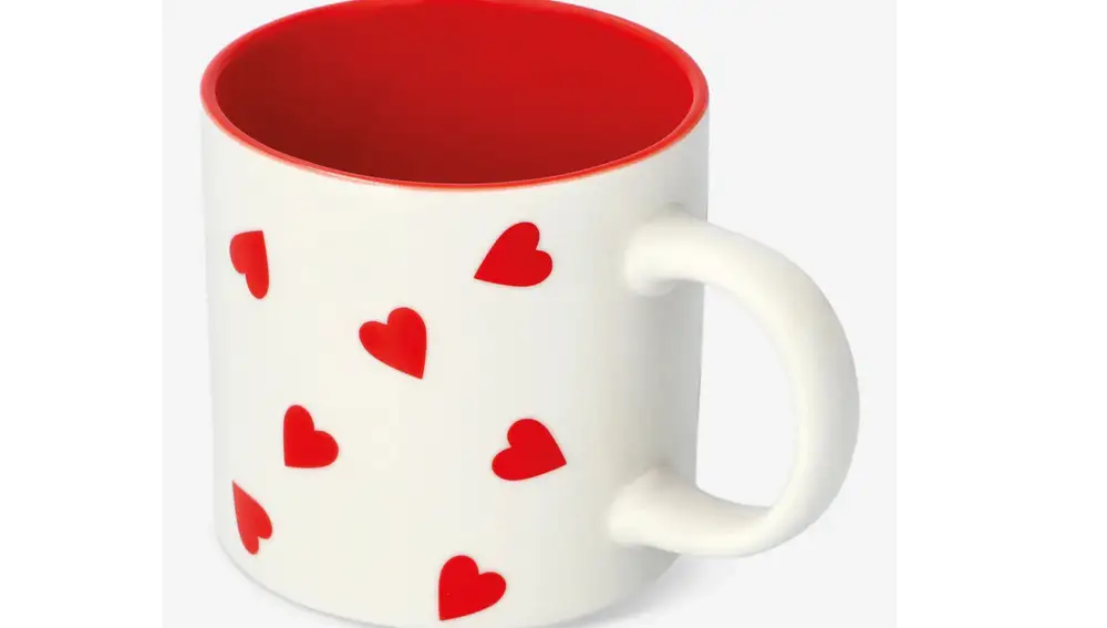 Taza de corazones.