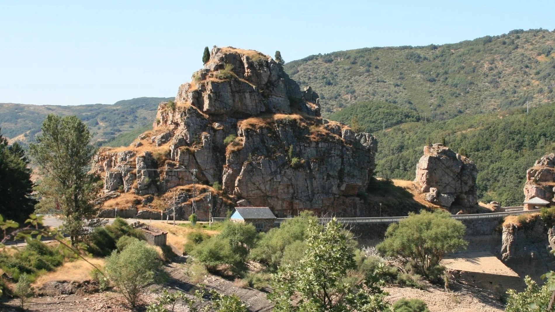 El castillo de los barrios de luna, en León