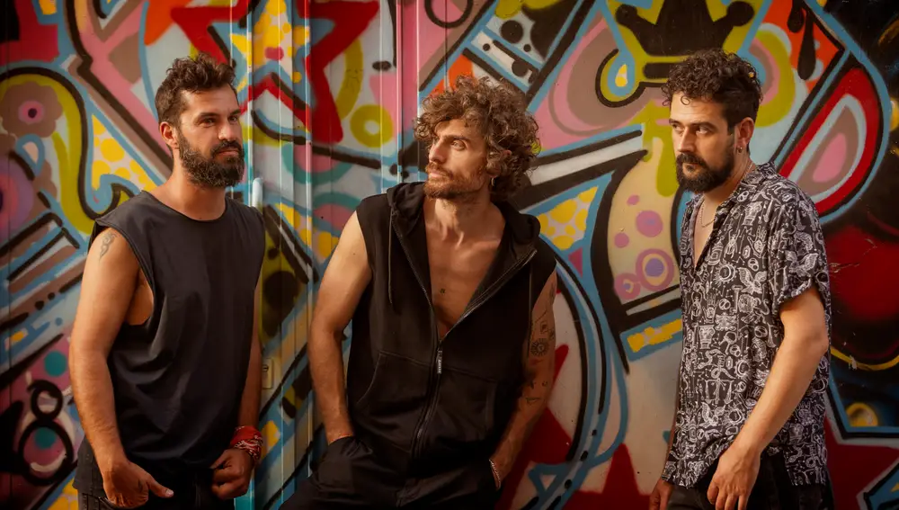 Tu otra bonita lanzan "¿Quieres rollo?"