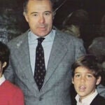 Alfonso de Borbón y sus hijos, Fran y Luis Alfonso