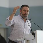 Abascal asegura que si no existiera Sánchez, Feijóo "acabaría de protagonizar la mayor estafa al electorado"