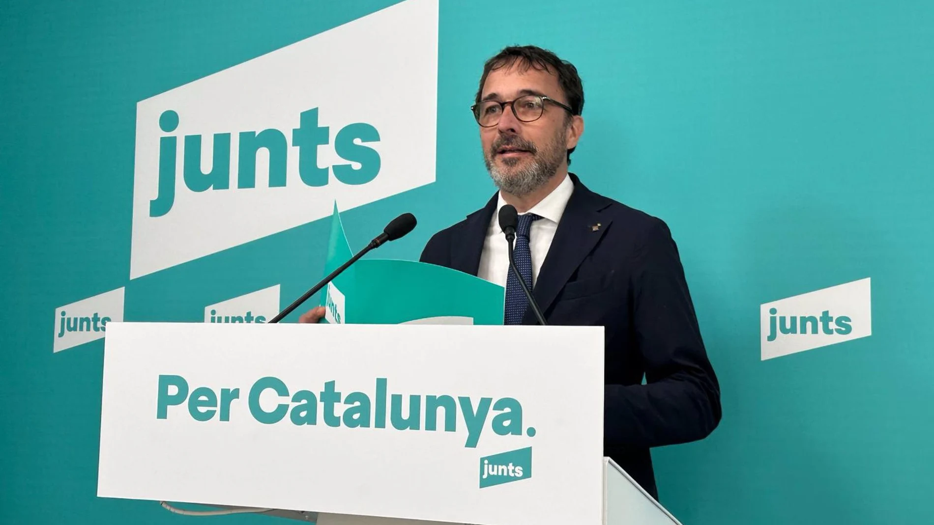AV.- Rius (Junts) sobre contactos con el PP: "Si tenemos que añadir algo más, ya lo añadiremos"
