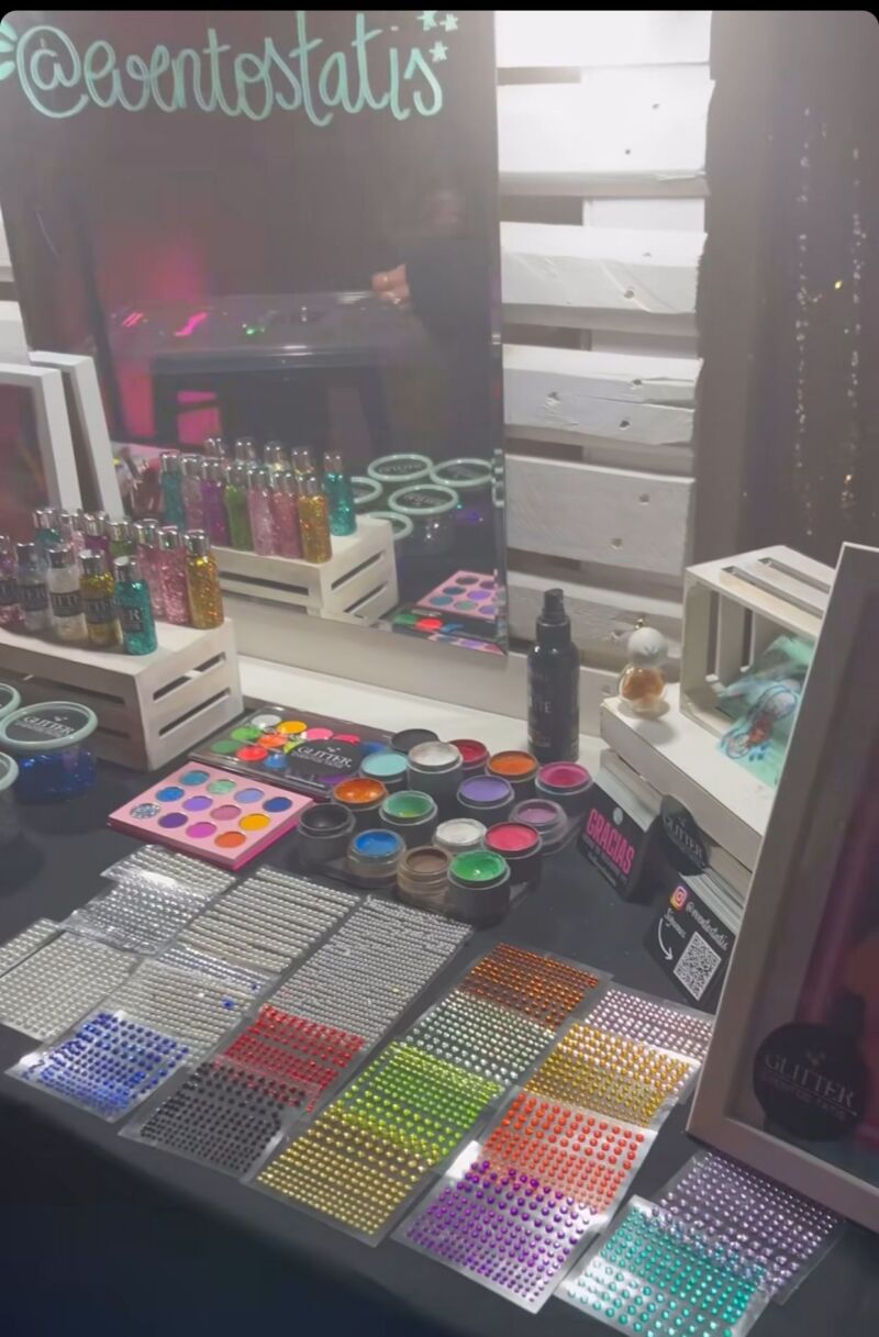 Detalles de la decoración del cumpleaños de Kiko Rivera
