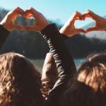 Un estudio revela que mimetizarse con la pareja aumenta la satisfacción con la relación y reduce conflictos
