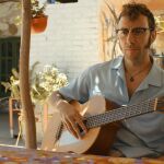 Pepe Lorente, caracterizado como Mauricio Aznar en la película «La estrella azul», que se estrena el 23 de febrero