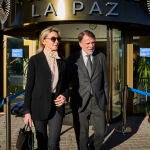 José Creuheras, presidente del grupo Planeta a su llegada al tanatorio de Tres Cantos donde se encuentran los