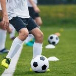 Los primeros árbitros no llegaron a España hasta entrado el siglo XX, con la aparición de los primeros clubes y competiciones como la Copa del Rey