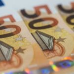UE.- La UE saca a Bahamas, Belice, Seychelles e Islas Turcas y Caicos de su lista de paraísos fiscales
