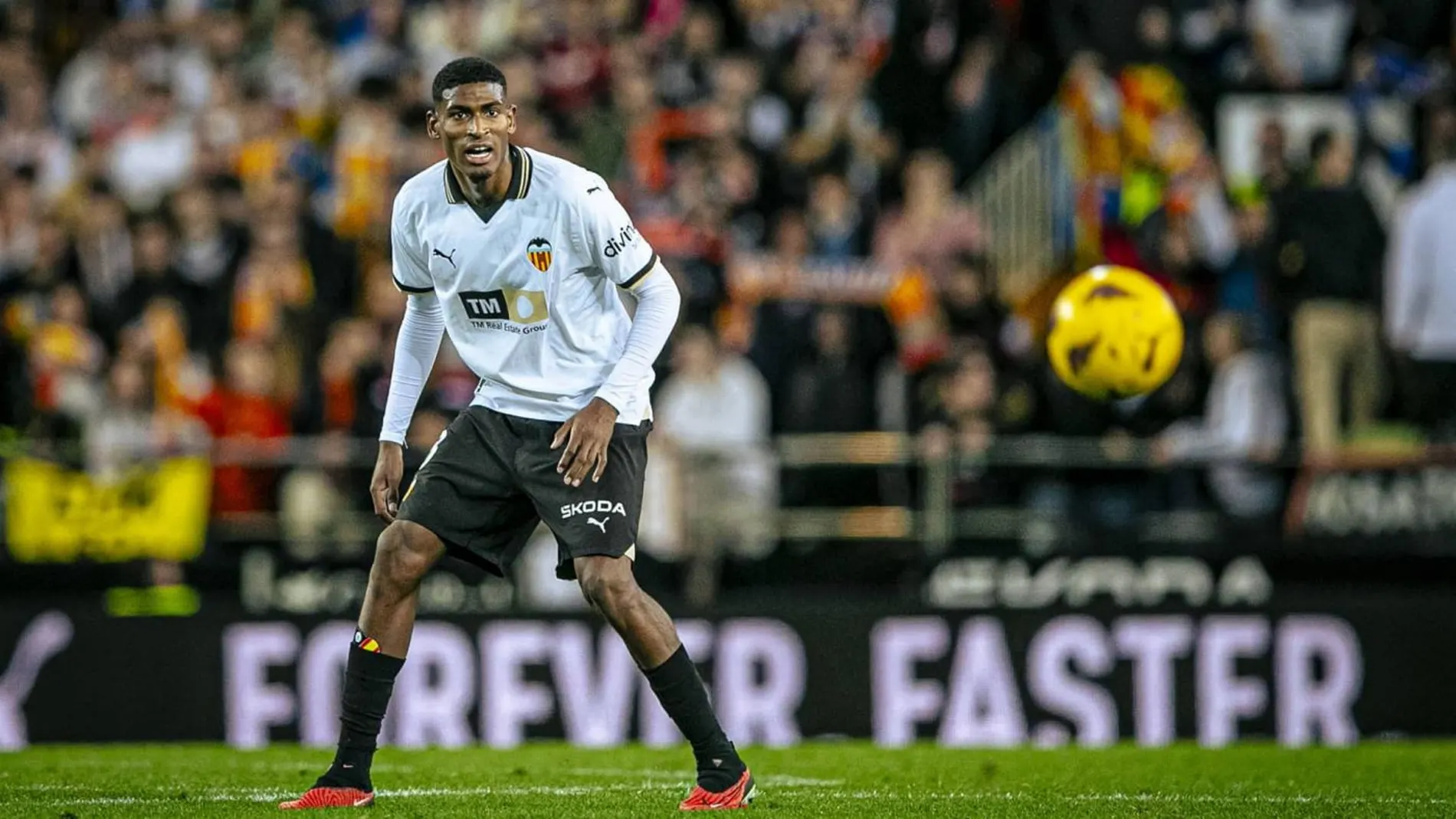Cristhian Mosquera con el Valencia