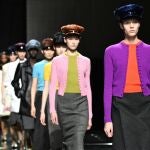 Milan (Italy), 21/02/2024.- Models wear creations part of the Prada women's Fall-Winter 2024-25 collection presented at the Milan's Fashion Week in Milan, Italy, 22 February 2024. The women's Fall-Winter 2024-25 collection runs from 20 t0 26 February. (Moda, Italia) EFE/EPA/DANIEL DAL ZENNARO