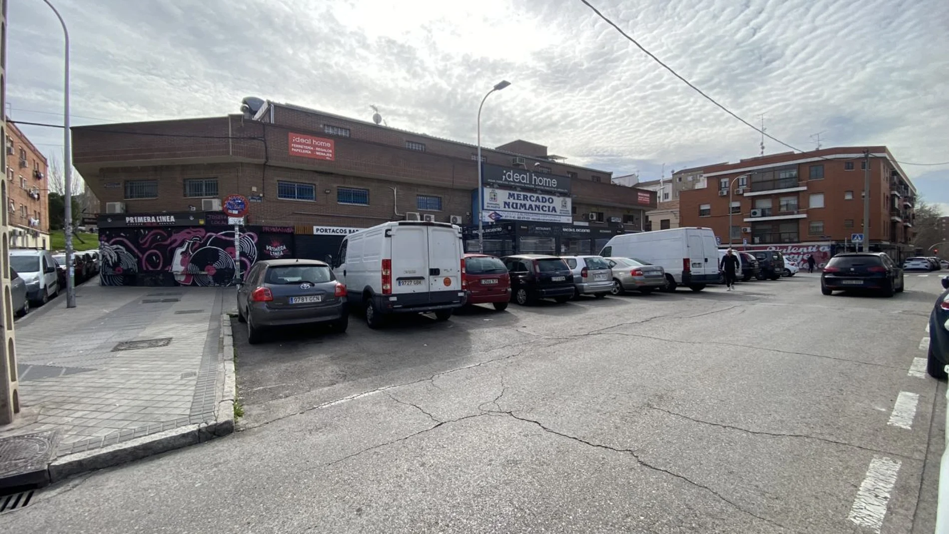 El Mercado Numancia es una zona muy transitada y céntrica del distrito