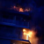 Policía Local de Valencia habilita un número de teléfono para familiares de los afectados por el incendio
