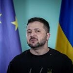Ucrania.- Zelenski reta a Trump a ir a Ucrania y ver la "tragedia" desde el frente de combate
