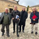 El consejero de Cultura, Turismo y Deporte, Gonzalo Santonja, visita Pedraza 