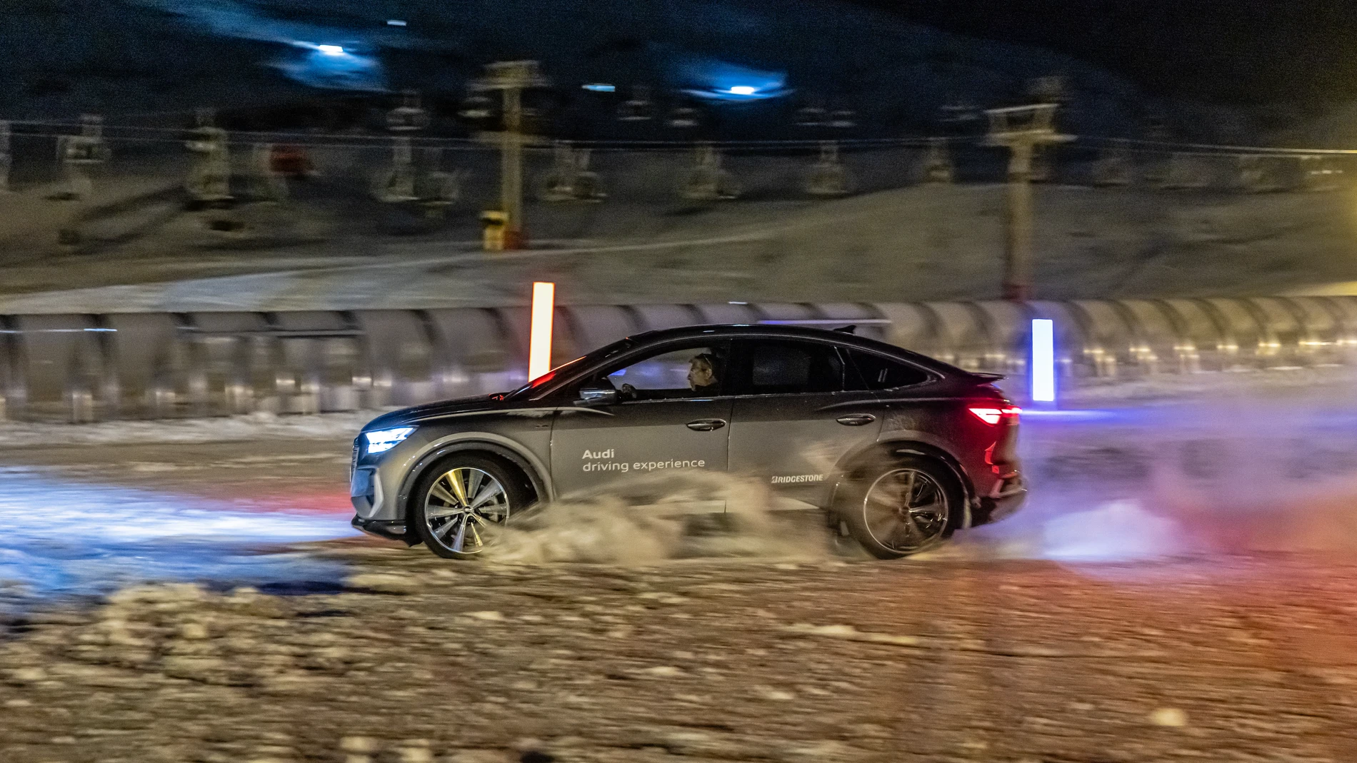 ¿Sabes conducir de noche sobre nieve?