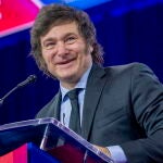 Milei, arropado por Trump, clama en EE.UU. contra el "peligro" de las ideas socialistas