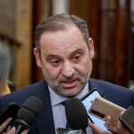 AMP.-Ábalos descarta dimitir pero admite que si el 'caso Koldo' hubiera estallado cuando era ministro sí lo habría hecho