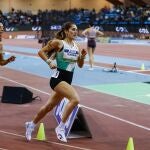 La atleta española Marta García durante los 1.500 de la reunión de Madrid del World Indoor Tour Gold 2024