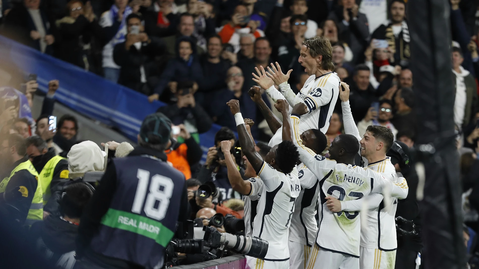 Encuentro de Liga entre el Real Madrid y el Sevilla C.F. Gol de Luka Modric.© Jesús G. Feria.
