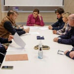La alcaldesa de València, María José Catalá, ha presidido la reunión de coordinación, celebrada este domingo, con secretarios, concejales y funcionarios 