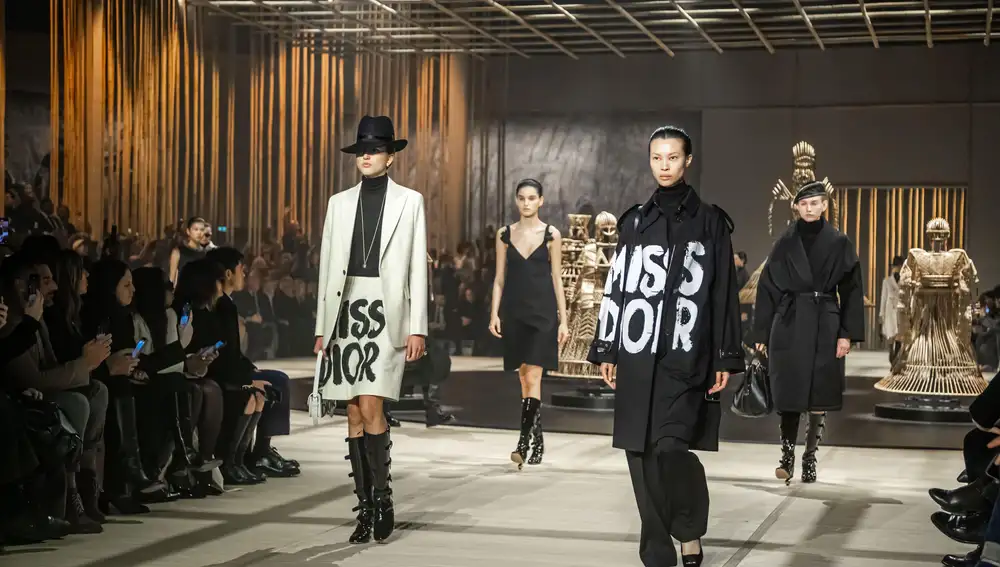 Dior - Runway - Paris Women's Fashion Week Fall/Winter 2024/2025