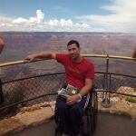 Un granadino con parálisis cerebral y usuario de silla de ruedas emprende un viaje en solitario por América