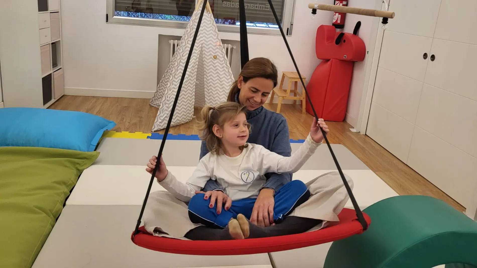 El espíritu de la libélula: así es la vida de los niños de la enfermedad rara CTNNB1