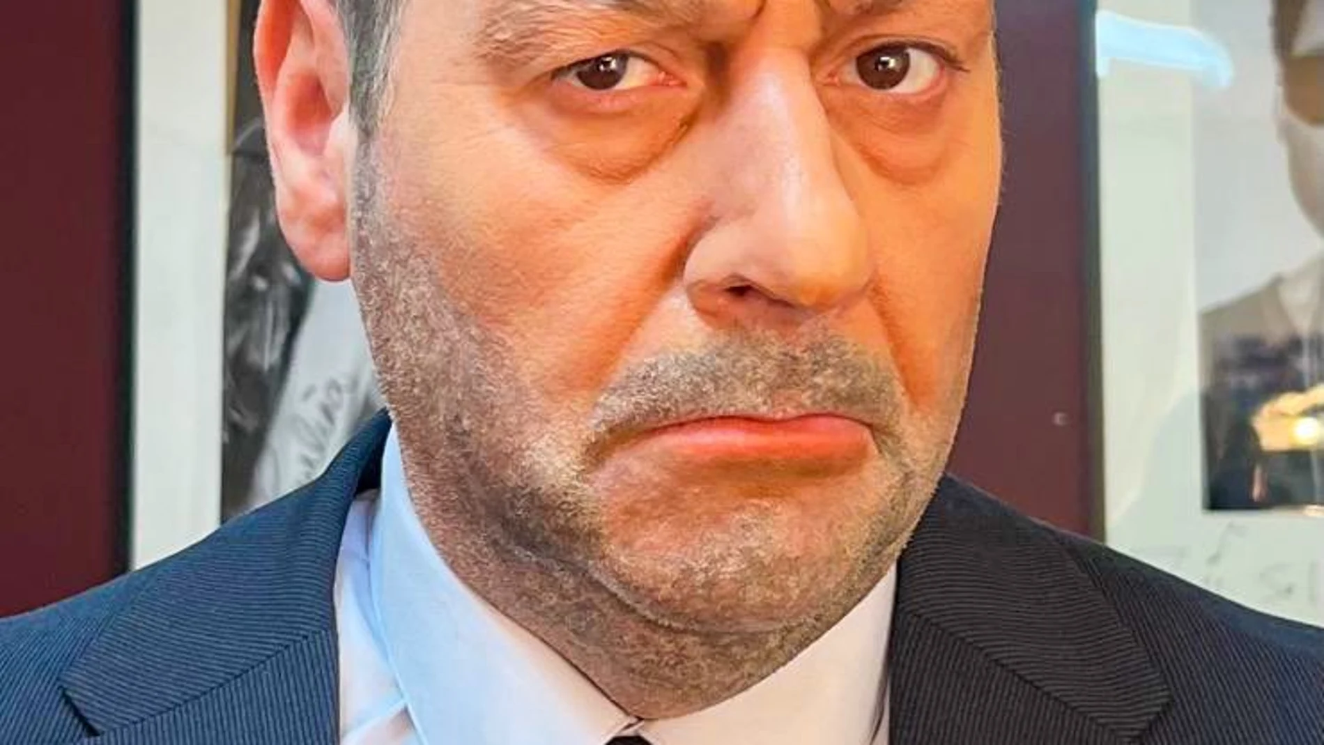 Carlos Latre caracterizado como José Luis Ábalos