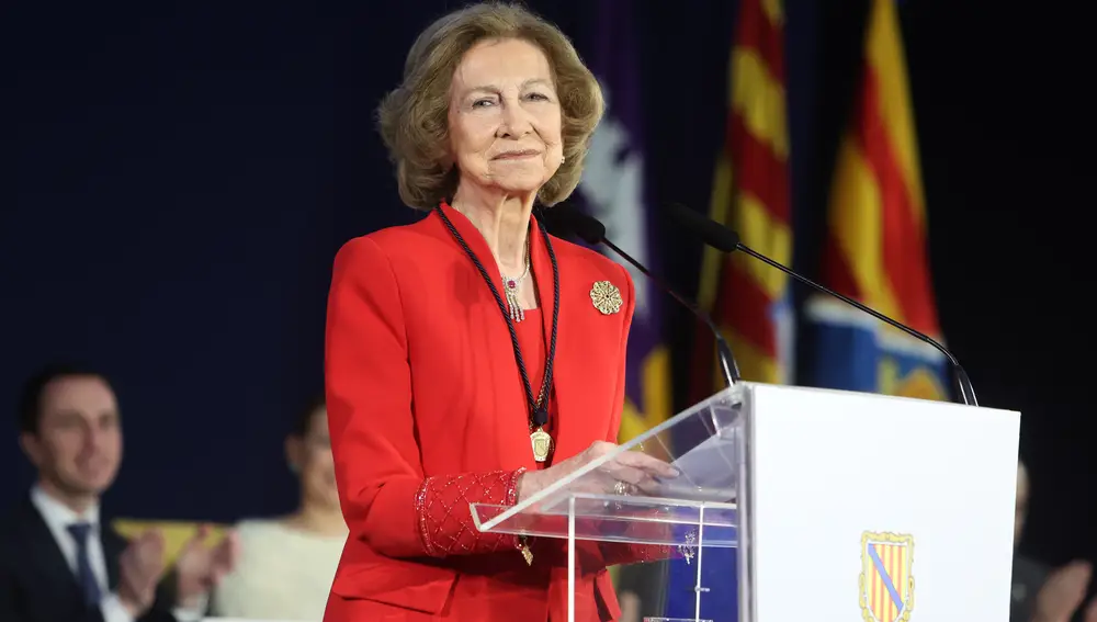 Entrega de la Medalla de Oro de la CAIB a la Reina Sofía y Premios Ramon Llull