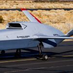 El XQ-67A poco antes de su primer despegue. 