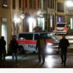 Lugar del crimen acordonado por la Policía