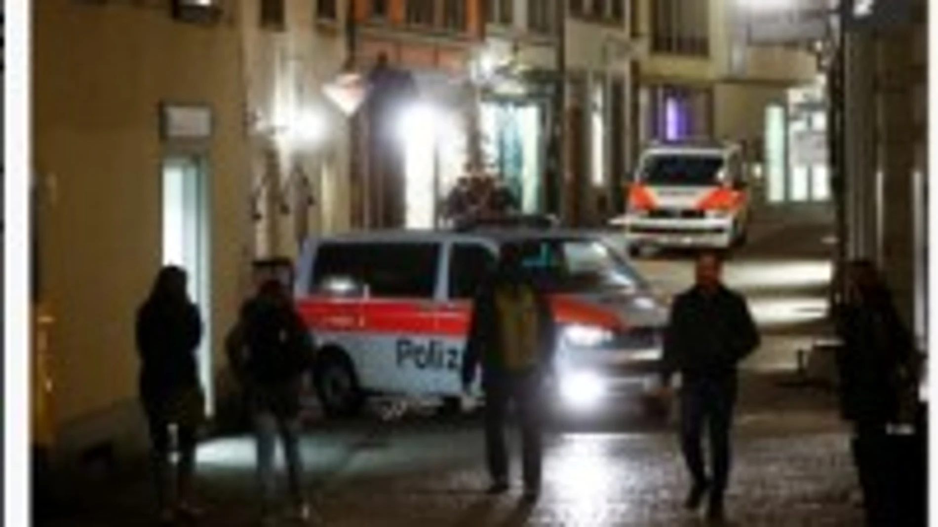 Lugar del crimen acordonado por la Policía