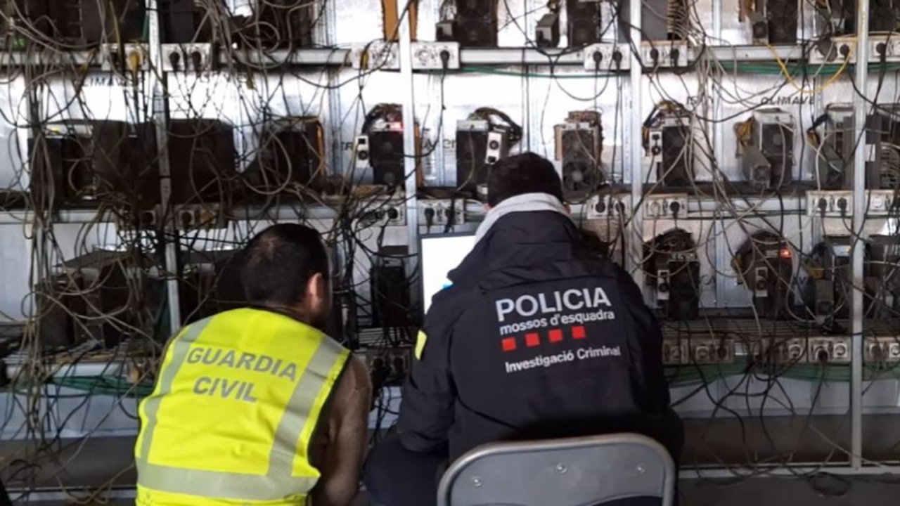 La diferencia de salario anual de un guardia civil con un mosso y un ertzaina