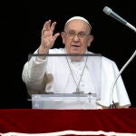 Pope Francis leads Angelus Prayer