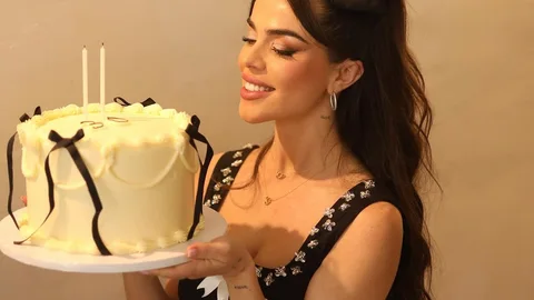 El look de Violeta Mangriñán para celebrar su 30 cumpleaños.
