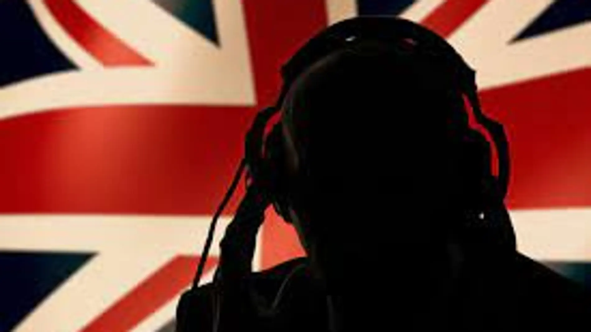Kwame es el primer agente negro del Mi6 en conceder una entrevista