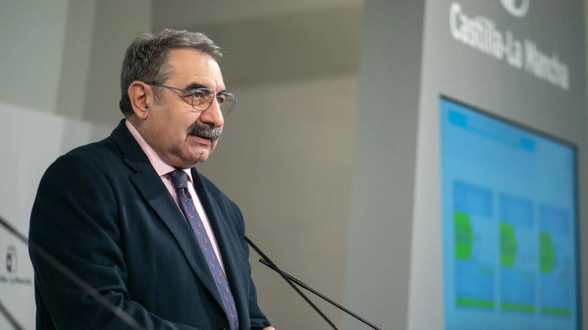 El consejero de Sanidad, Jesús Fernández Sanz, durante la rueda de prensa celebrada este martes 5 de marzo
