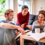 Los sectores financiero e inmobiliario, los más optimistas en creación de empleo para el cierre de 2024