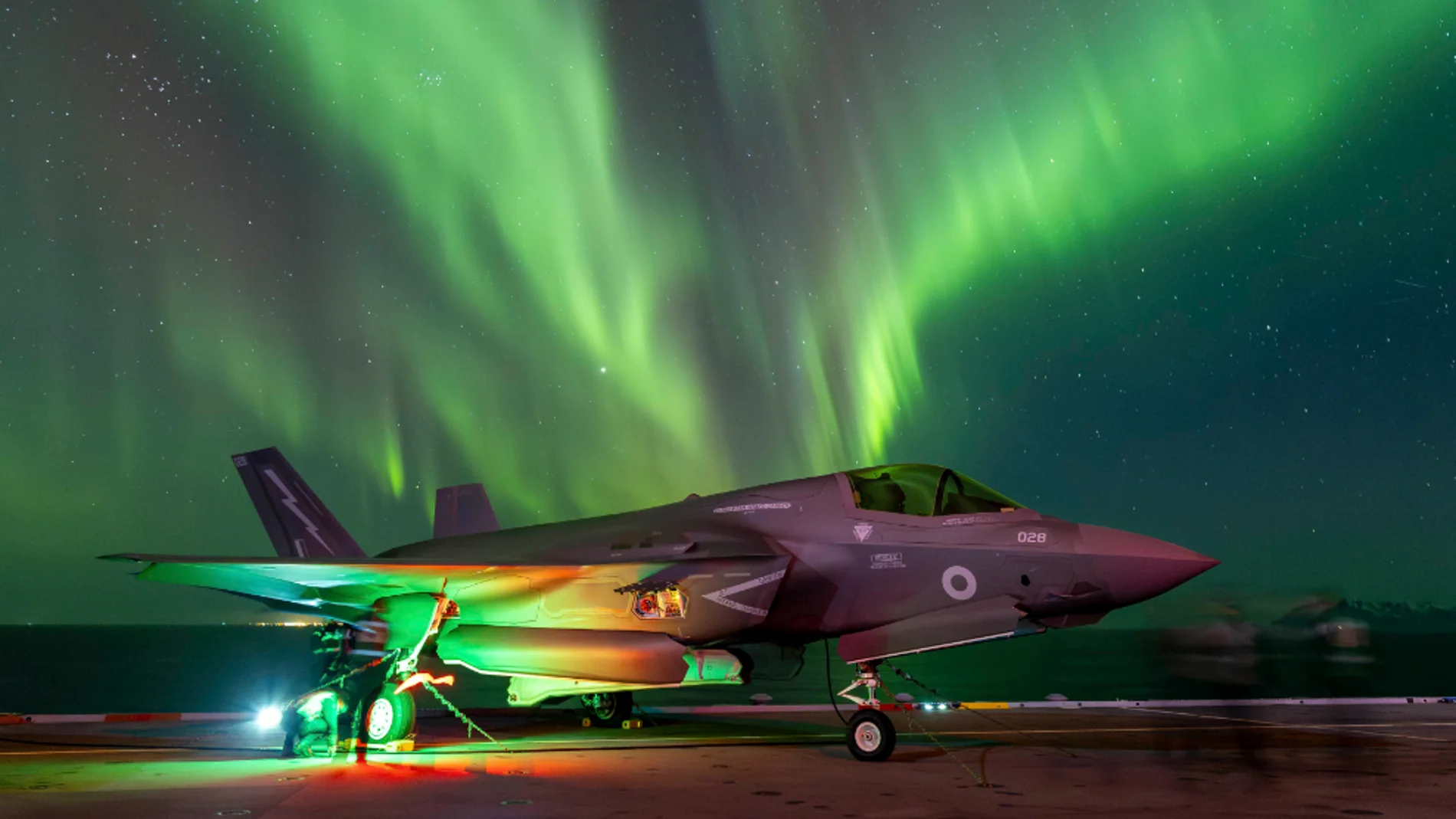Uno de los F-35 a bordo del portaaviones HMS Prince of Wales