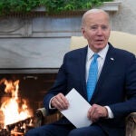 EEUU.- El candidato Jason Palmer da la sorpresa tras vencer a Biden en el caucus demócrata de Samoa Americana