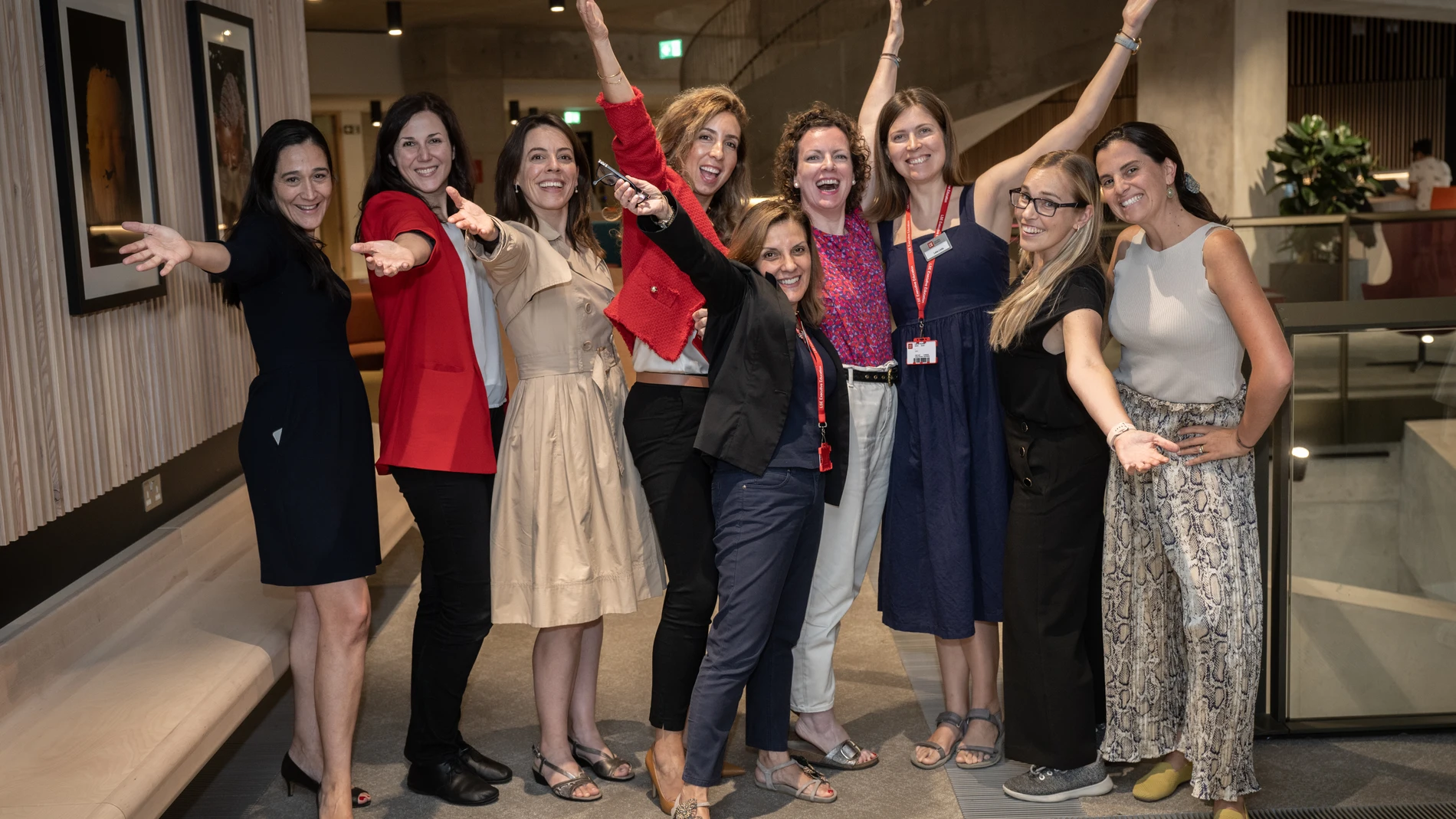 Banco Santander refuerza su compromiso con el liderazgo femenino