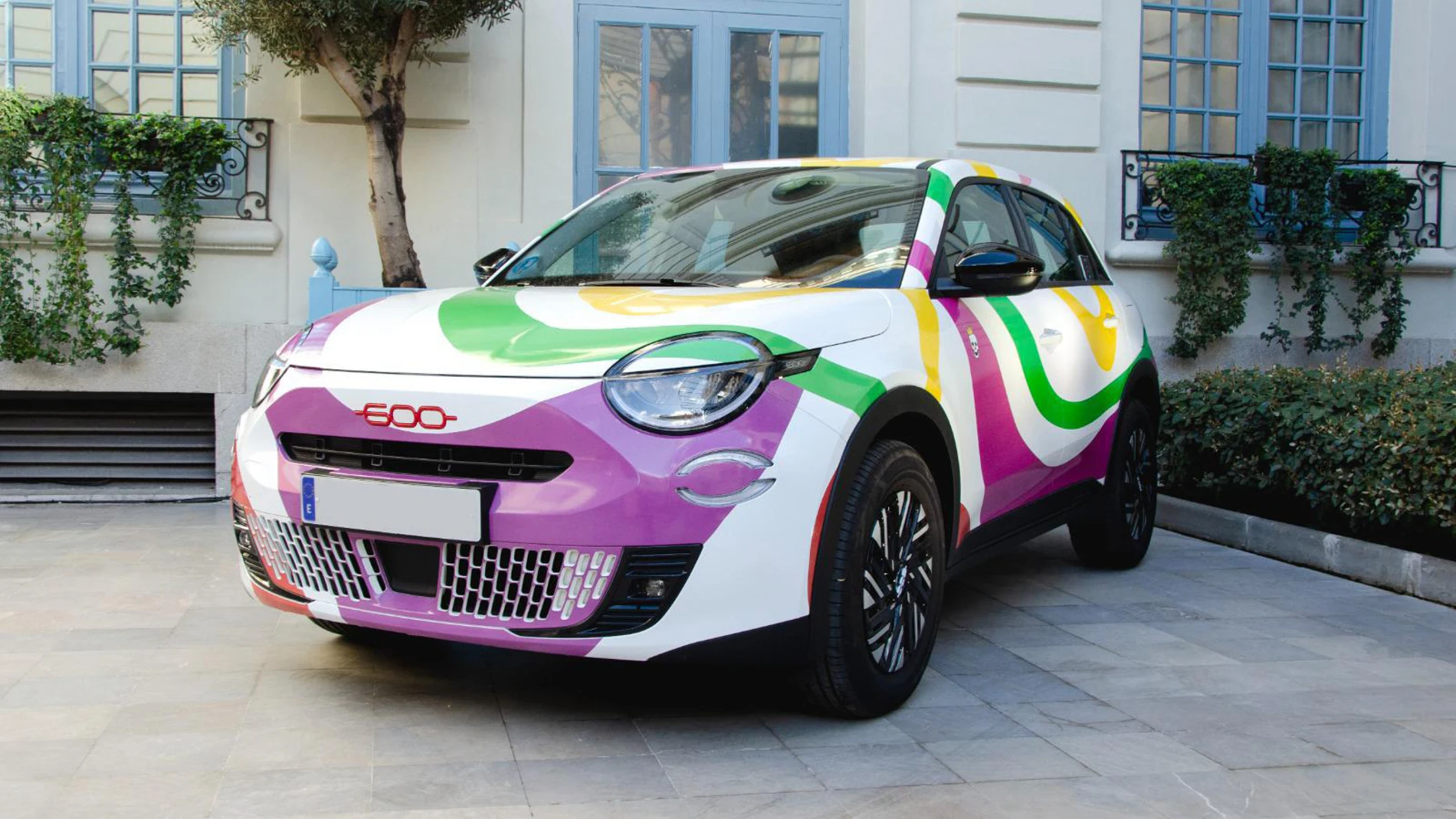 El nuevo Fiat 600, protagonista de la semana del arte en Madrid